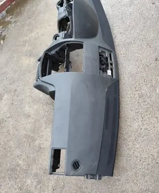 Mercedes-Benz C W204 Dashboard 