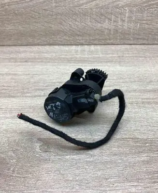 Ford Galaxy Air flap motor/actuator YM2H19E616DA ECD575