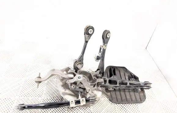 BMW 7 G70 Rear suspension assembly kit set 6898355 6898559 8833444