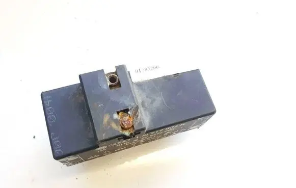 Volkswagen Golf IV Coolant fan relay 1j0919506k 898972000