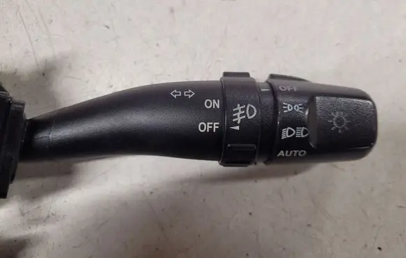 KIA Sorento Indicator stalk GKFL3283AA