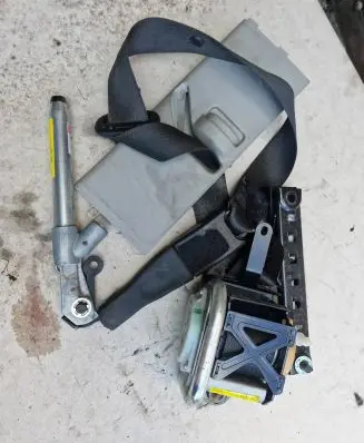 Opel Insignia A Front seatbelt