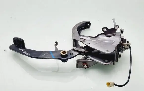 Toyota RAV 4 (XA30) Brake pedal