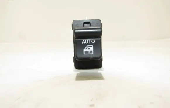 Fiat 500X Electric window control switch B569