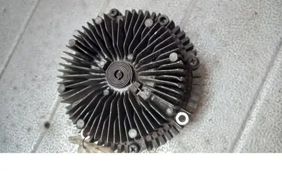 Nissan Pathfinder R50 Viscous fan clutch