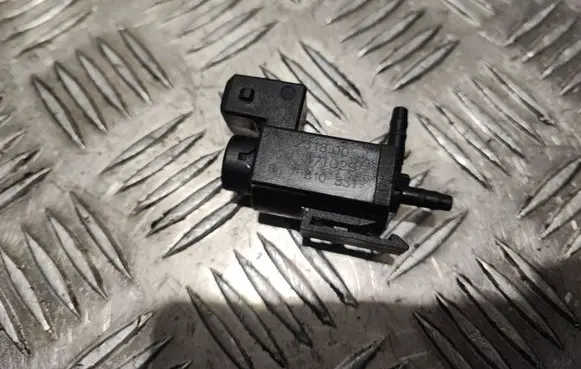 BMW 4 F32 F33 Turbo solenoid valve 70231800