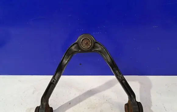 Rear upper control arm/wishbone
