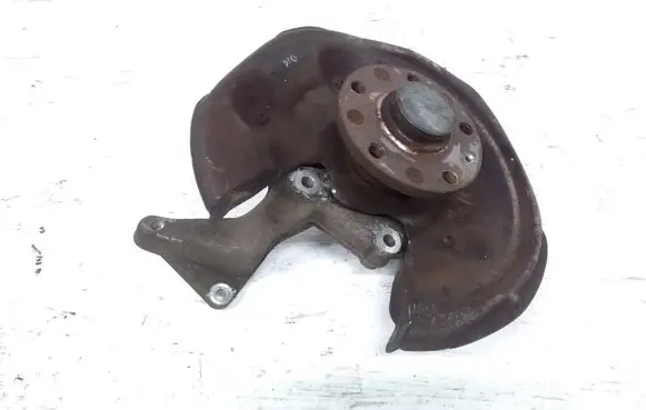 Rear wheel hub spindle/knuckle