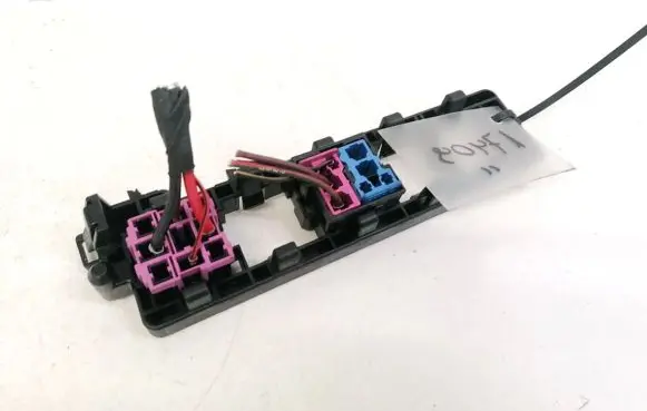 Volkswagen PASSAT B6 Fuse box set 1K1937503