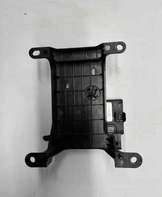 Ford Kuga I Distronic sensor bracket 