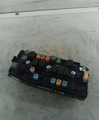 Opel Antara Fuse module 95202898