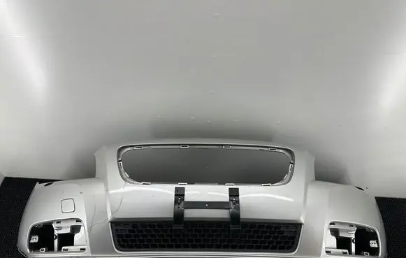 Volvo V70 Front bumper