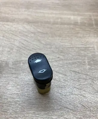 Ford Focus Electric window control switch 98AG14529CB
