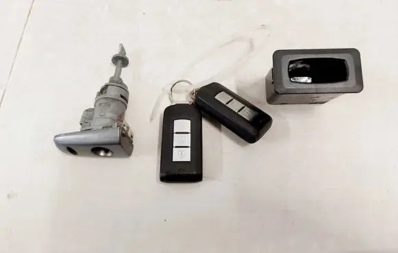 Mitsubishi ASX Keyless (KESSY) go control unit/module 