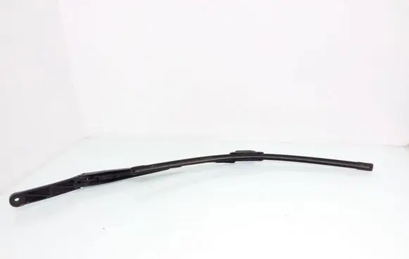 Volkswagen Eos Front wiper blade arm 1Q1955409