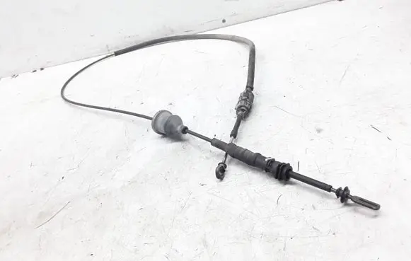 Gear shift cable linkage