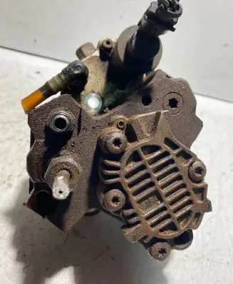 Renault Espace - Grand espace IV Fuel injection high pressure pump F8884312