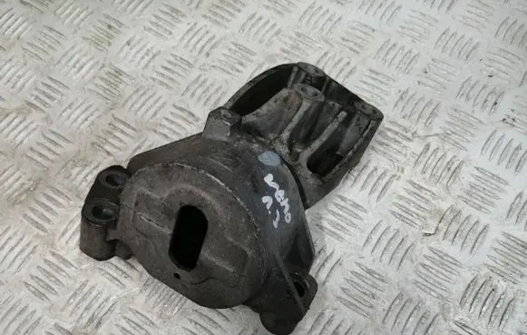 Fiat Qubo Engine mount vacuum valve 