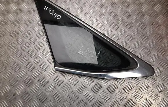Lexus RX 450H Rear side window 43R00150
