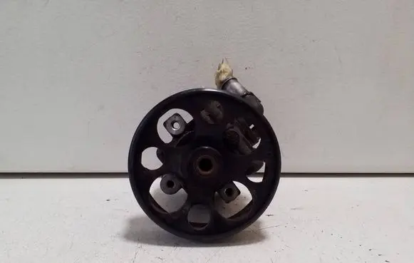 Chevrolet Orlando Power steering pump 96985600