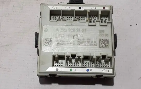 Mercedes-Benz EQS V297 Door control unit/module A2239002131