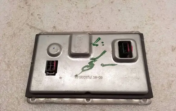 Headlight ballast module Xenon