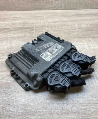 Peugeot 206 Engine control unit/module ECU 9651399080 0281010707 WithPlugs