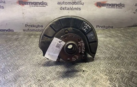 Volkswagen Touran I Front wheel hub