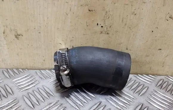 Volkswagen Tiguan Intercooler hose/pipe 5N0145828D