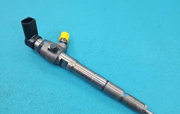 Volkswagen Golf VI Fuel injector 03L130277B IMPRK1579348