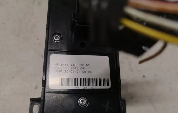 Ford Focus C-MAX Electric window control switch 3M5T14A132AG
