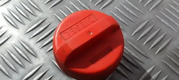 Nissan Almera Fuel tank filler cap 