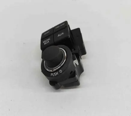 Nissan NP300 Sound control switch 283955X00B