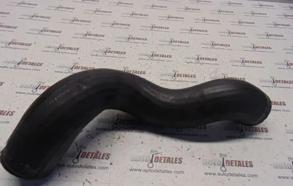 Volvo XC90 Intercooler hose/pipe