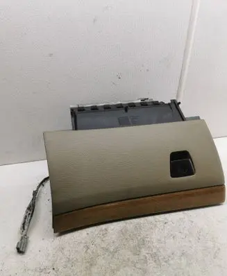 Volvo XC90 Glove box 3409563 1264
