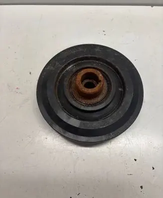 BMW 7 F01 F02 F03 F04 Crankshaft pulley 7570263