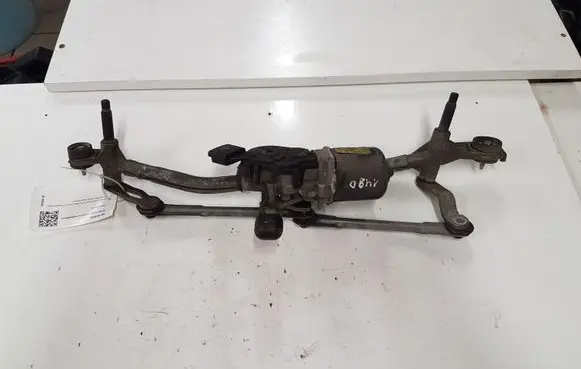 Citroen DS3 Front wiper linkage and motor W000004578