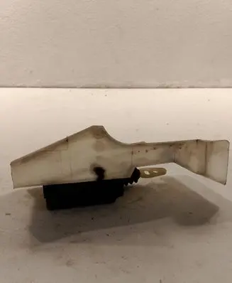 Peugeot 405 Central locking motor 321456
