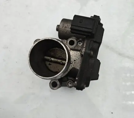 Ford Fiesta Throttle body valve 50989002