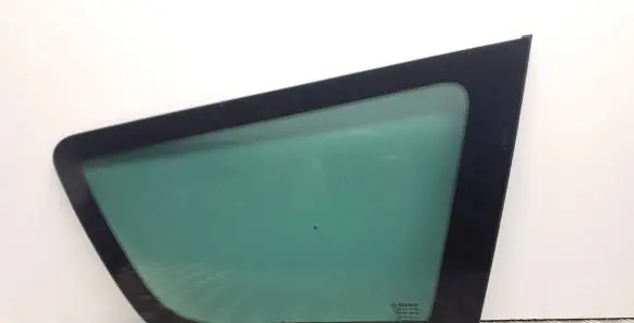 Renault Scenic III - Grand scenic III Rear side window 43R006723 E000255 DOT24M85AS3