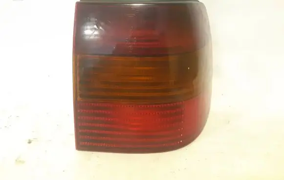 Volkswagen PASSAT B4 Rear/tail lights 3A5945112