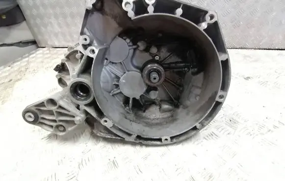 Ford Grand C-MAX Manual 6 speed gearbox AV6R7002HF 161110053545 053545