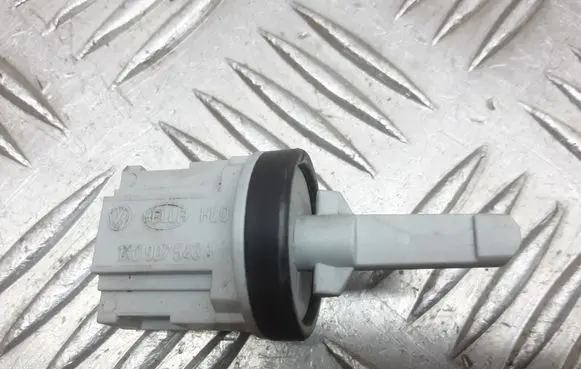 Skoda Octavia Mk2 (1Z) Interior temperature sensor 1K0907543A