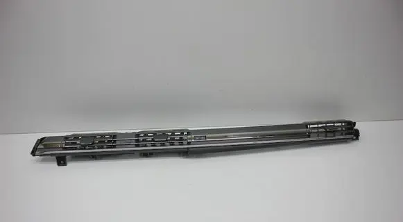 Land Rover Range Rover Sport L461 Dashboard air vent grill cover trim M8E201413A