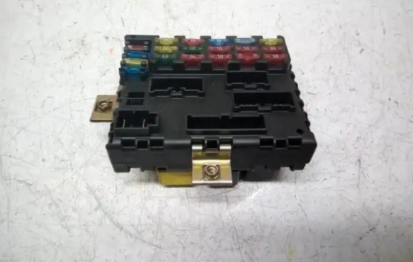 Fiat Punto (176) Fuse box set 7755601