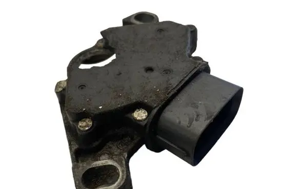 Toyota RAV 4 (XA40) Transmission gearbox valve body 8454012230 135568