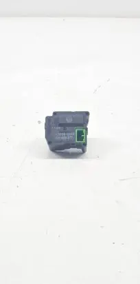 Volkswagen Phaeton Air flap motor/actuator 0637008690 3D0959311