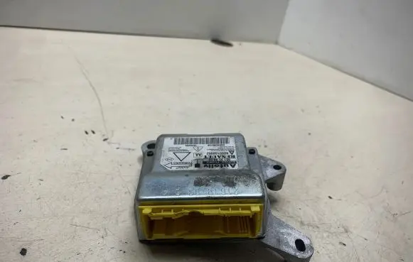 Renault Laguna II Airbag control unit/module 8200138952 D063C142128 601958800