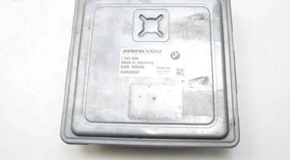 BMW X3 E83 Engine control unit/module 7567609