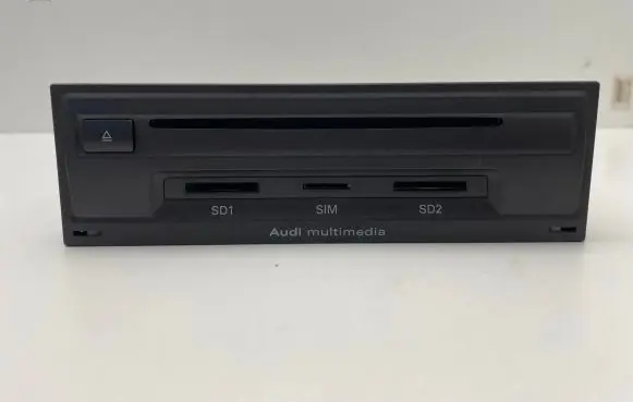 Audi A8 S8 D3 4E Radio/CD/DVD/GPS head unit 4E0035670B